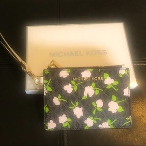 Michael Kors small wristlet